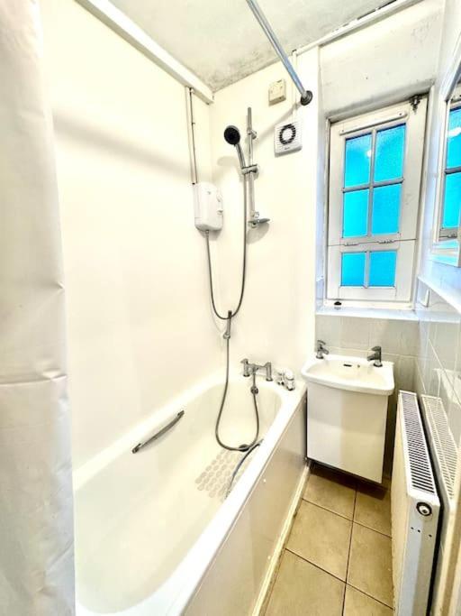 Vauxhall 1-Bedroom Entire Apartment Central Londra Esterno foto